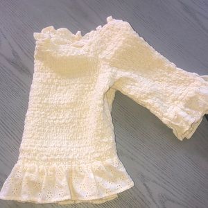 Light yellow american eagle off the shoulder shirt